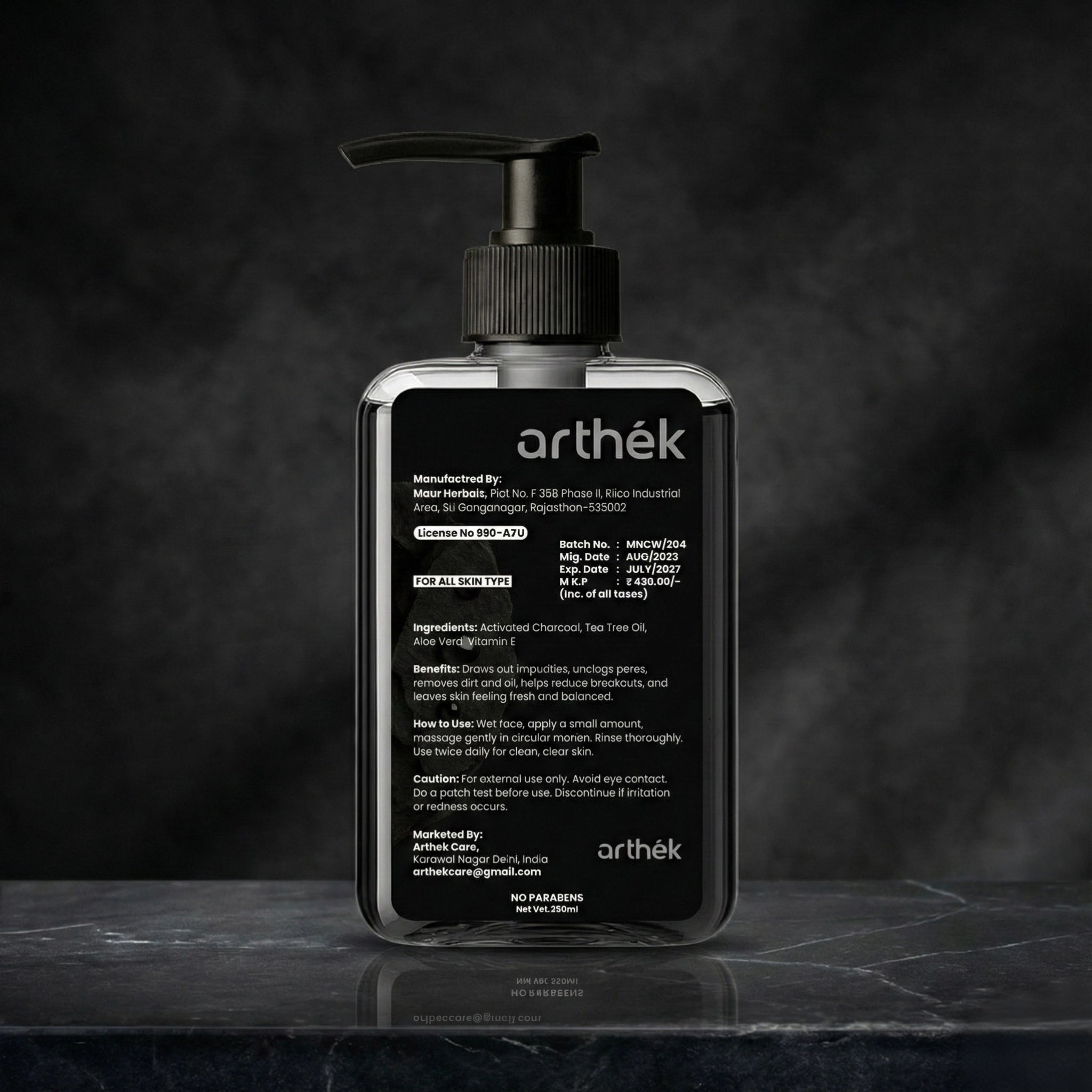 Arthék Activated Charcoal Face Wash for Men & Women | Deep Pore Cleansing & Oil Control | Removes Blackheads, Dirt & Pollution | Infused with Vitamin E | Paraben Free - 250ml